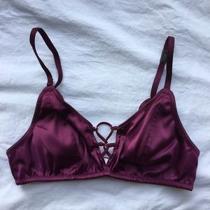 Sale! NWT Victoria’s Secret Bralette